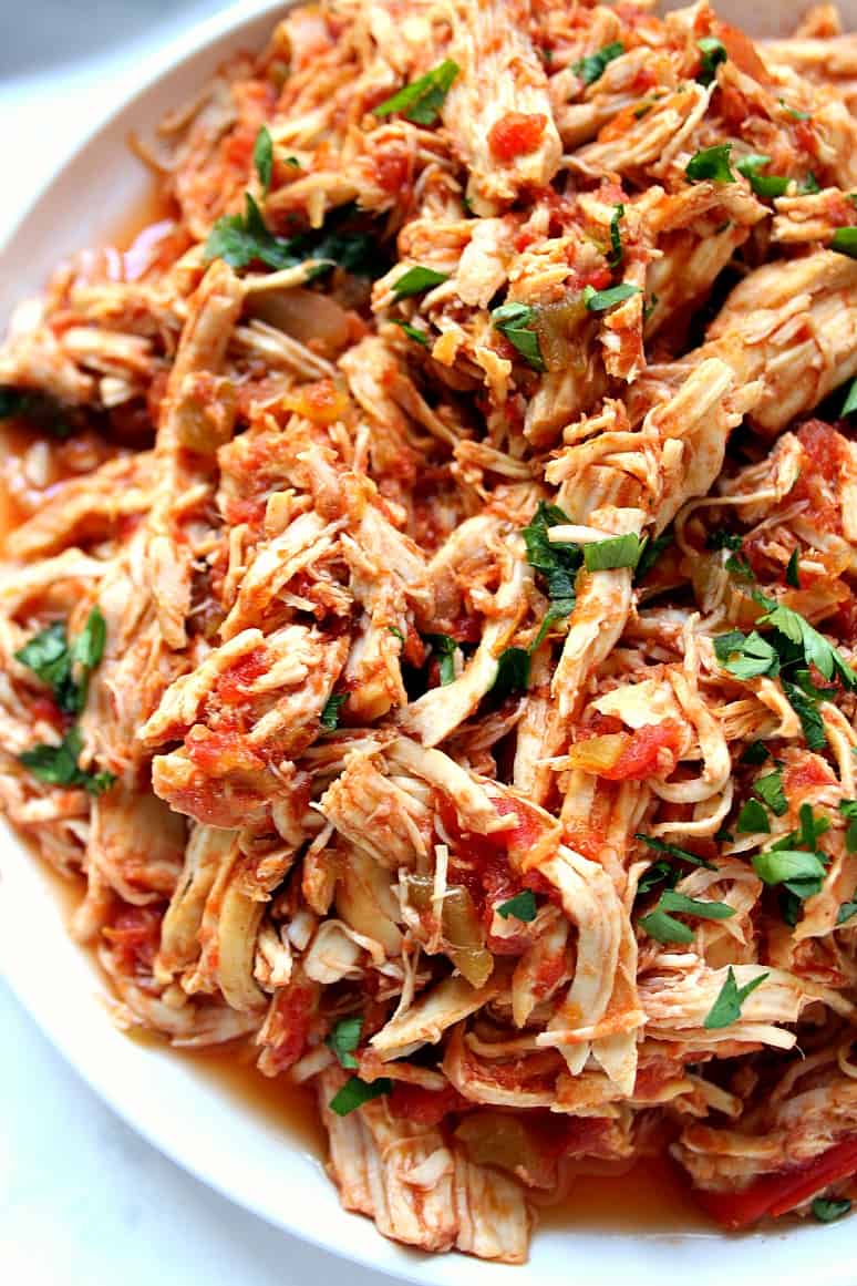 Slow Cooker Mexican Chicken Recipe - Crunchy Creamy Sweet