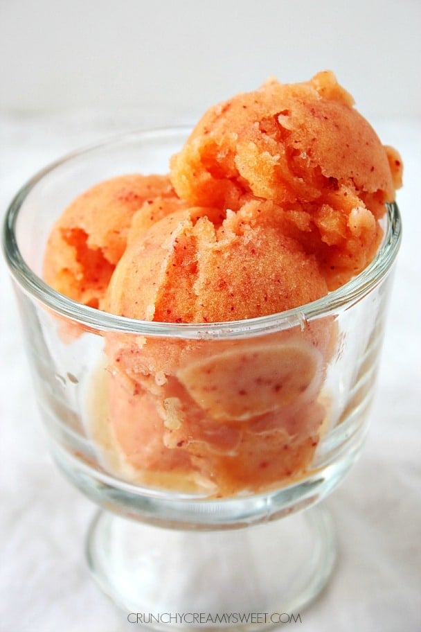 Peach Sorbet sweet peaches turned into one fantastic frozen treat @crunchycreamysw Peach Sorbet Recipe Card