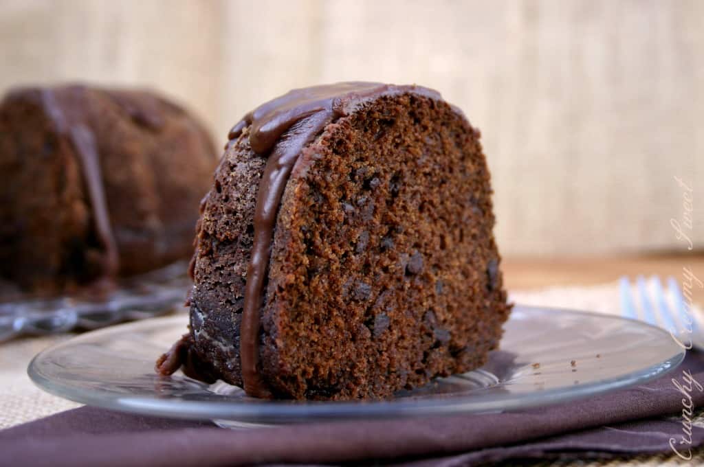 Chocolate Molasses Bundt Cake CrunchyCreamySweet.com