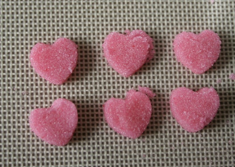 sugar hearts tut9 How To Make Sugar Hearts