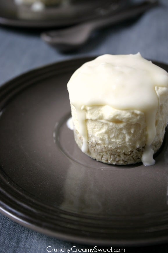 Coconut Cream Mini Frozen Desserts with White Chocolate Magic Shell - super easy treat for coconut fans! 