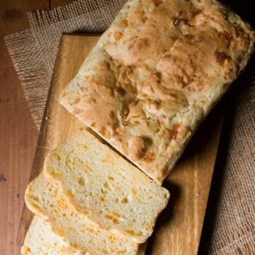 Quick and easy cheese bread recipe.