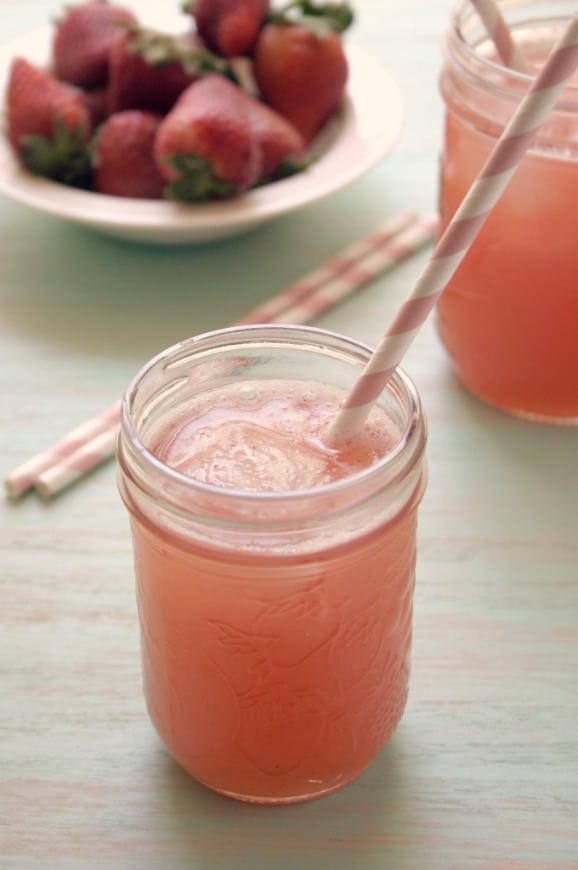 strawberry agua fresca