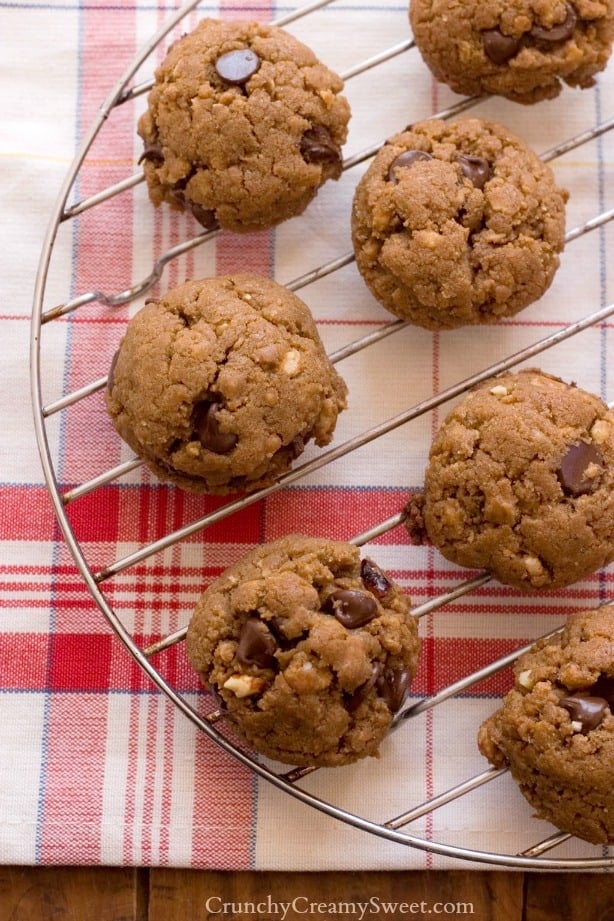 PB Granola Cookies