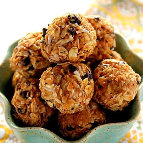 Oatmeal energy balls in blue bowl.