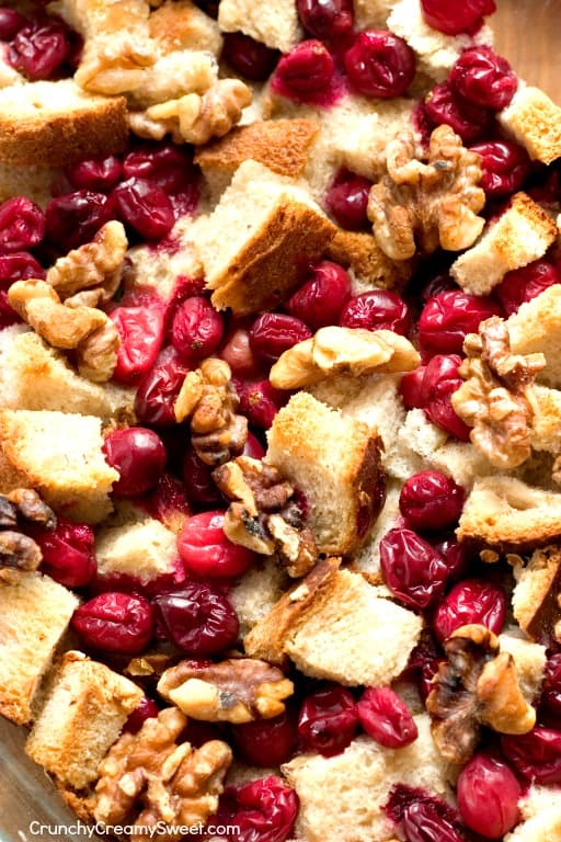 Easy Fruit and Nuts Stuffing with Cranberries and Walnuts