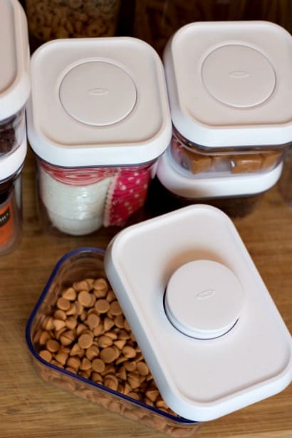OXO Pop lid containers