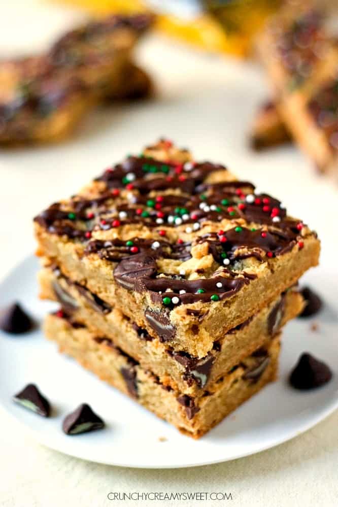 Cookie Bars with Chocolate Mint Chips
