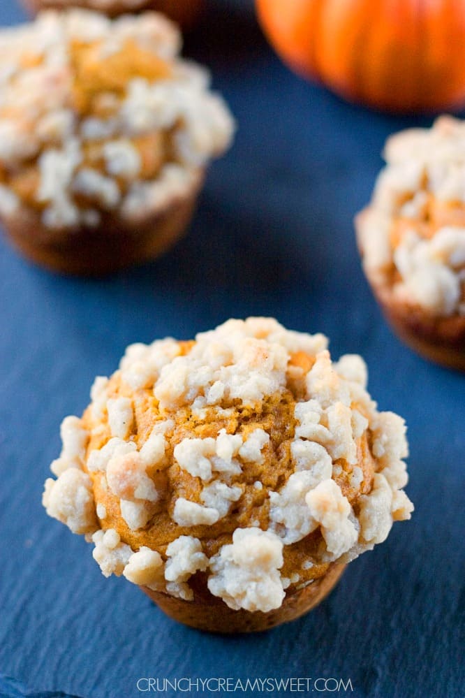 Pumpkin Streusel Muffins