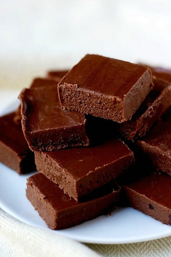 Microwave Mocha Fudge pieces on a plate.