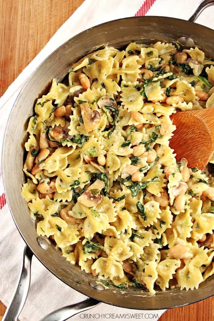 One Pot Mushroom Spinach Pasta meatless dinner idea that takes only 20 minutes 682x1024 Pasta Carbonara Recipe Card