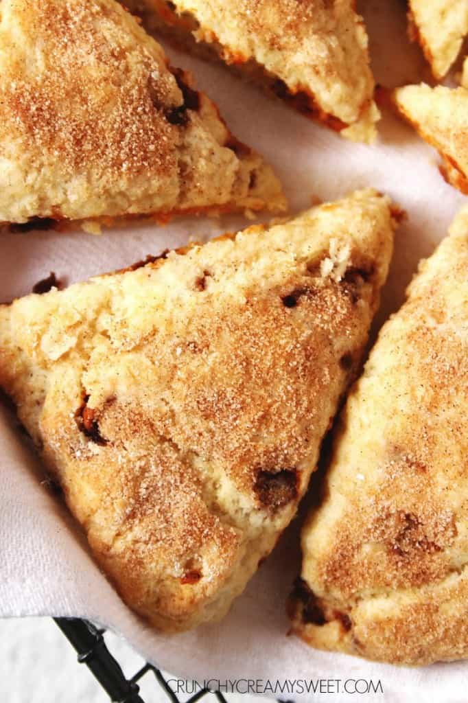 Snickerdoodle Scones with Cinnamon Chips @crunchycreamysw 682x1024 Snickerdoodle Scones