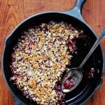 Gluten-free Mixed Berry Crisp - healthy version of a classic dessert. crunchycreamysweet.com