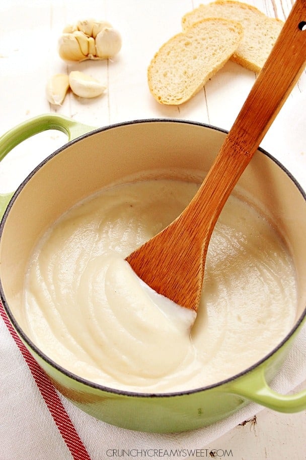 Turn cauliflower into creamy and delicious sauce with the addition of roasted garlic and Parmesan! Skip the cheese for a vegan option! 