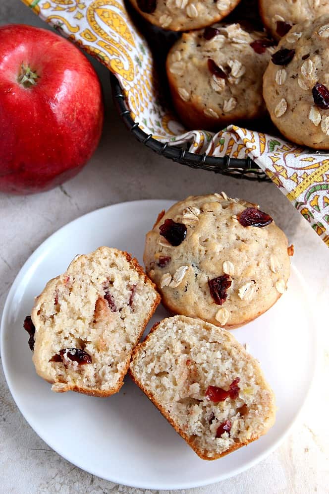 Apple Oat Cranberry Muffins recipe - fluffy and moist muffins with apple, oats and dried cranberries. Perfect addition to your lunchbox! 