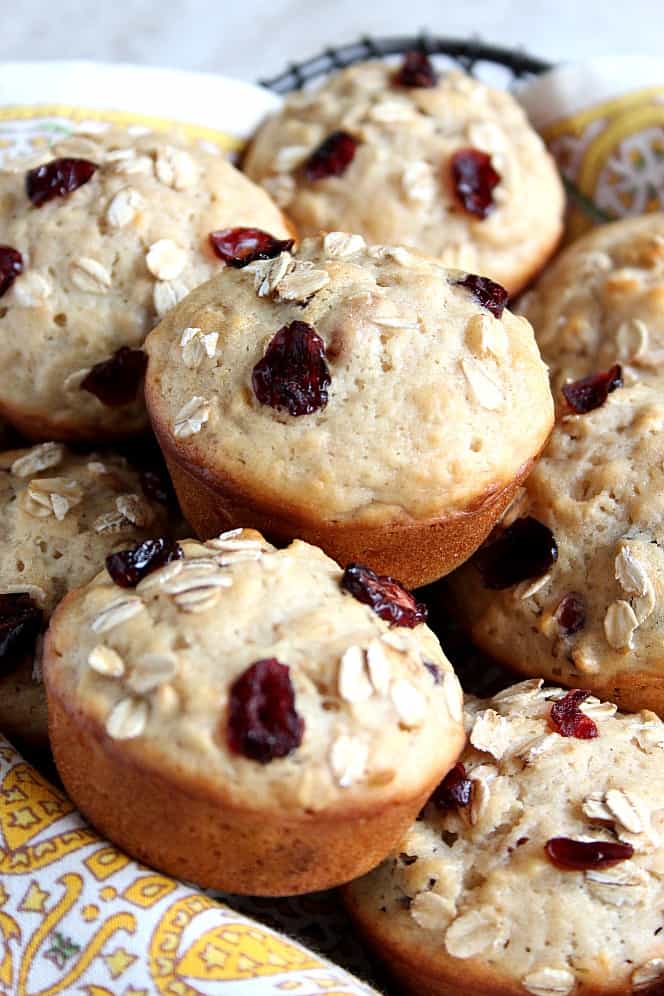 Apple Oat Cranberry Muffins recipe - fluffy and moist muffins with apple, oats and dried cranberries. Perfect addition to your lunchbox! 