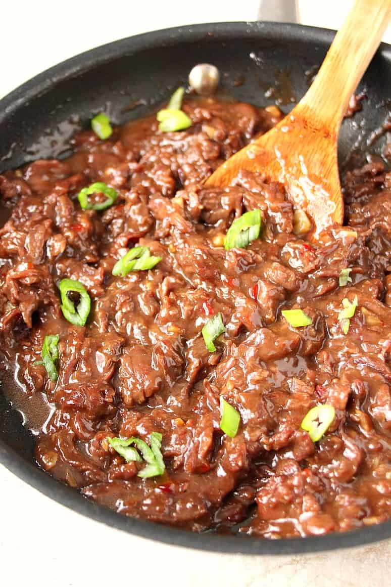 How to make Mongolian Beed and Broccoli at home. 