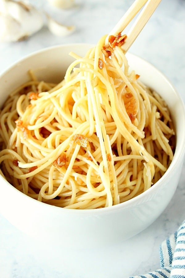 garlic noodles 2 10 Minute Garlic Noodles