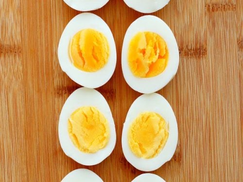 https://www.crunchycreamysweet.com/wp-content/uploads/2020/02/boil-eggs-B-500x375.jpg
