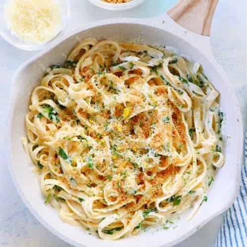 Ricotta pasta in a pan.